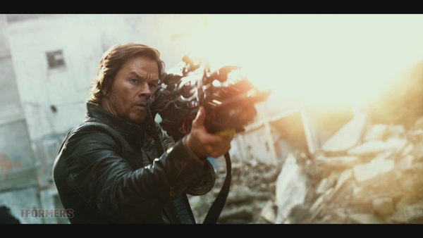 Transformers The Last Knight   Extended Super Bowl Spot 4K Ultra HD Gallery 039 (39 of 183)